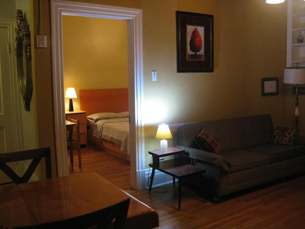 Alexandrie Hostel Montreal