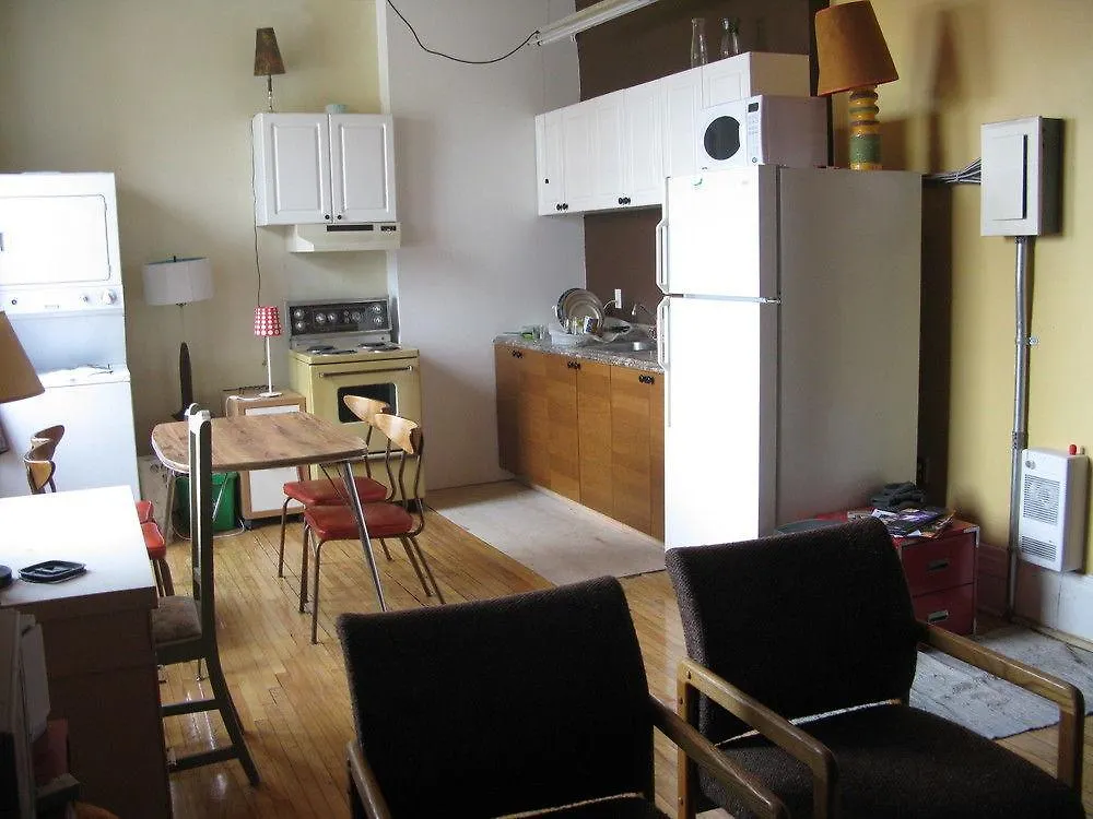 Alexandrie Hostel Montreal