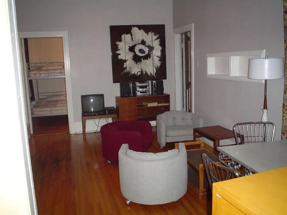 Alexandrie Hostel Montreal
