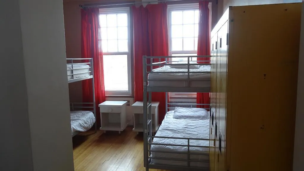 Alexandrie Hostel Montreal